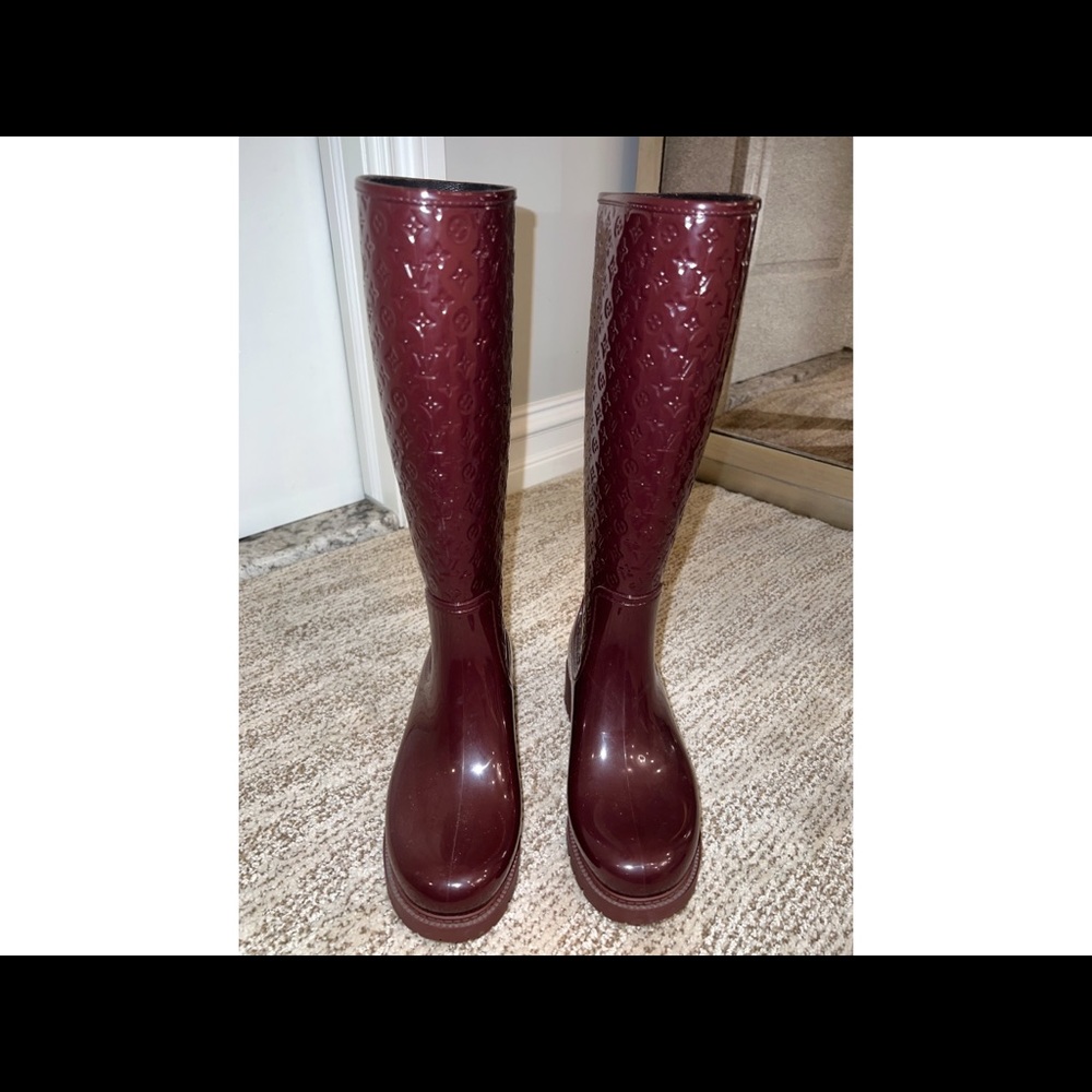 Authentic Louis Vuitton burgundy rain boots - Picture 5 of 6